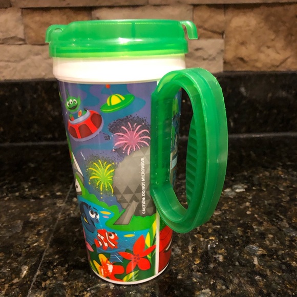 Walt Disney World Rapid fill 50th Anniversary Souvenir refillable Cups 4 - Picture 9 of 12